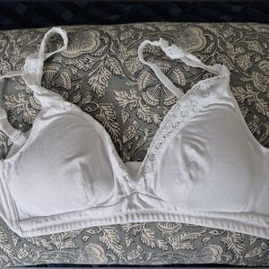 Siella White Lace-trimmed Cotton Bra With Removable Pads, M, EUC